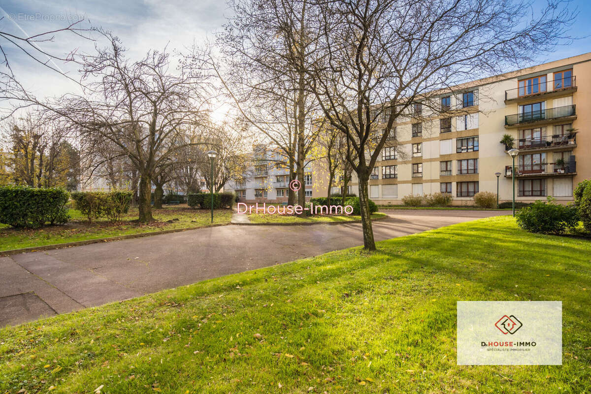Appartement à NOGENT-SUR-MARNE