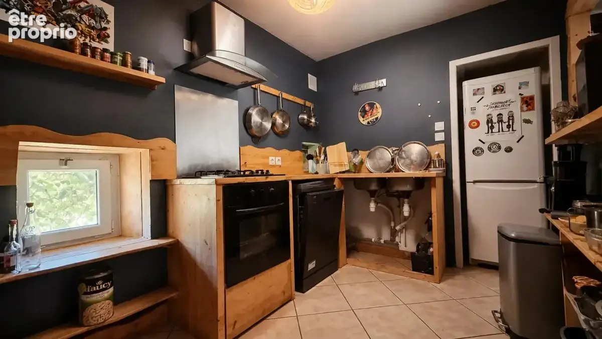 Maison de 9 pièces de 425 m² à La Sauve - photo 10