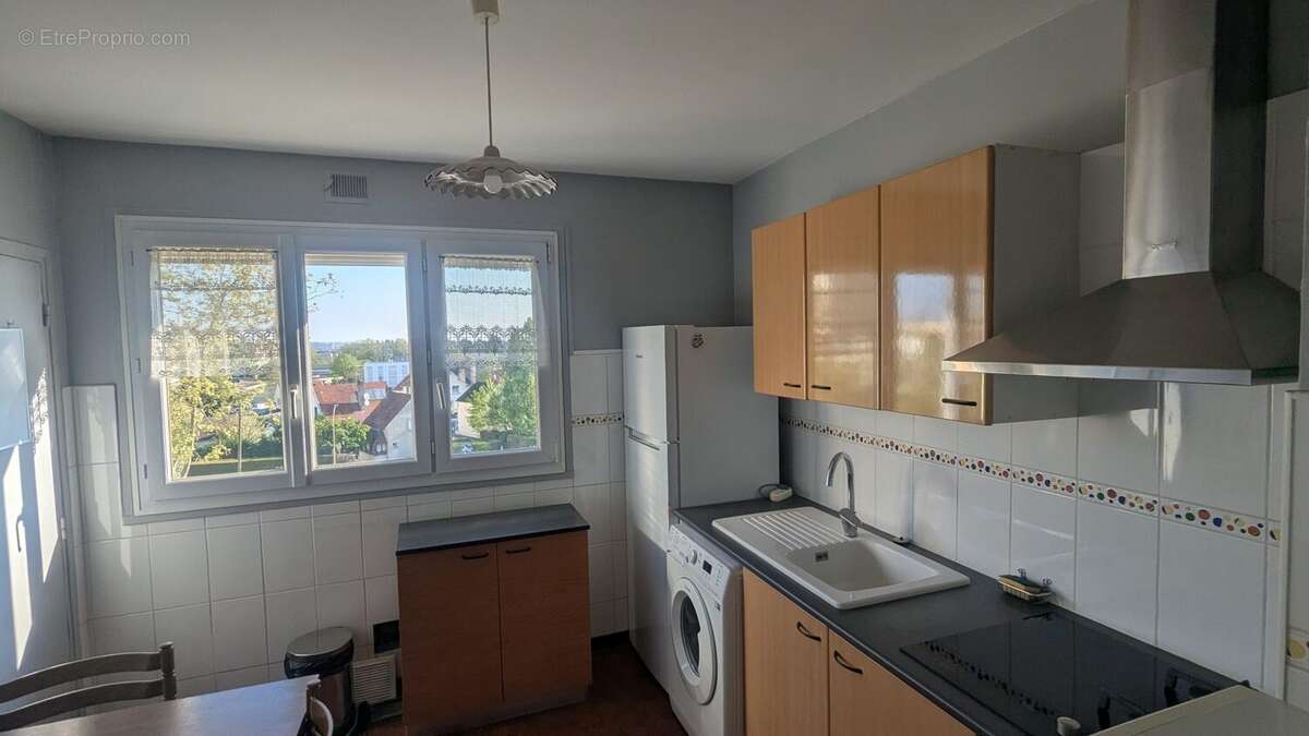 Appartement à CHENOVE