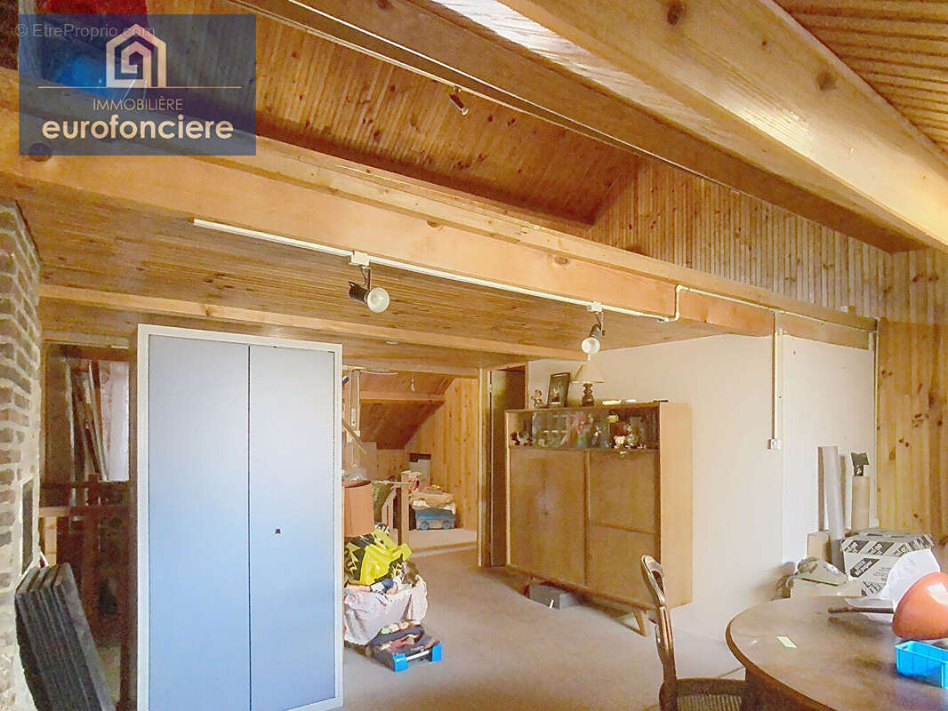 Maison à AIX-EN-OTHE