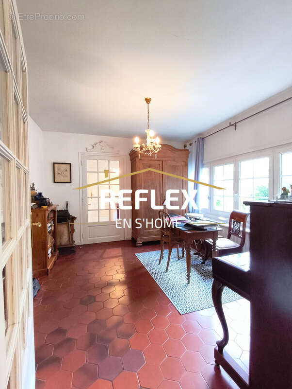 Maison à MERICOURT-L'ABBE