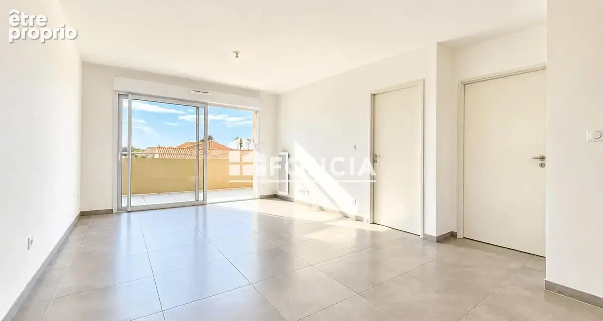 Appartement à VIAS