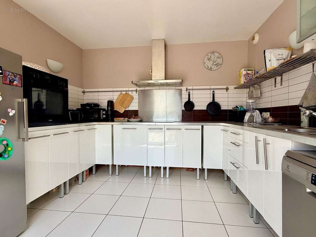 Maison 121 m² à Courcoury  - photo 5