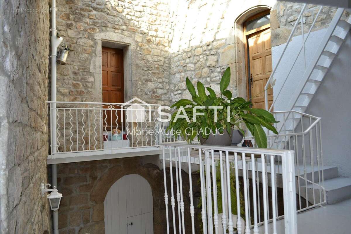 Photo 6 - Maison à LABLACHERE