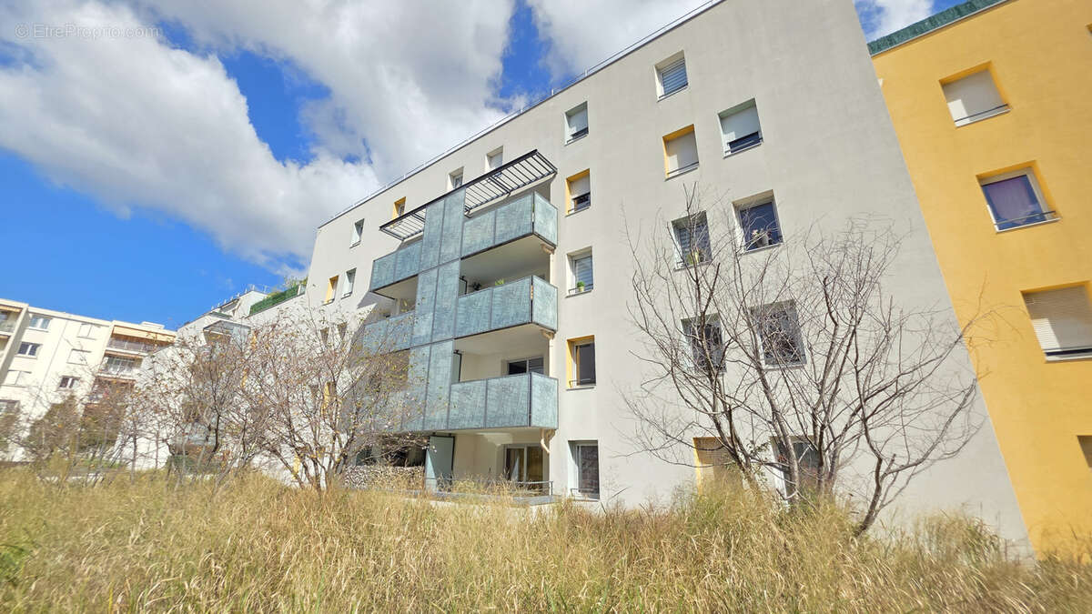 Appartement à VENISSIEUX