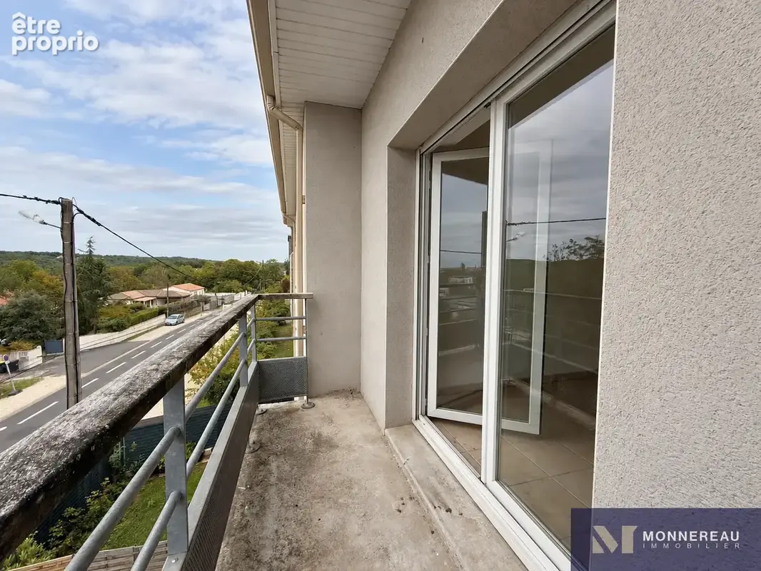 Appartement t3 avec terrasse - photo 8