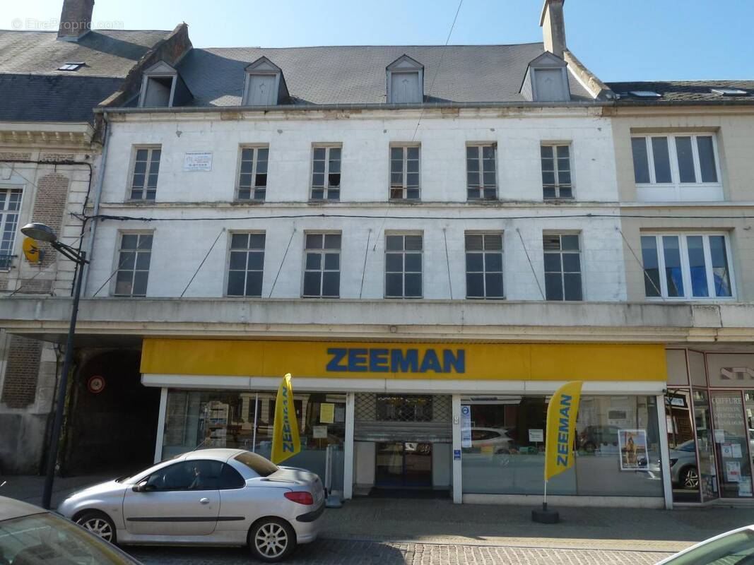 Appartement à GUISE
