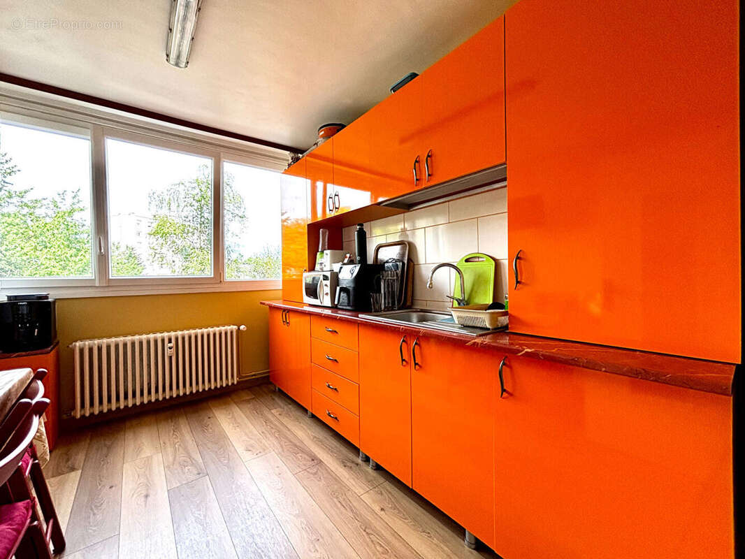 À vendre : Appartement de 70m² 4 pièces à Saint Étienne - photo 4