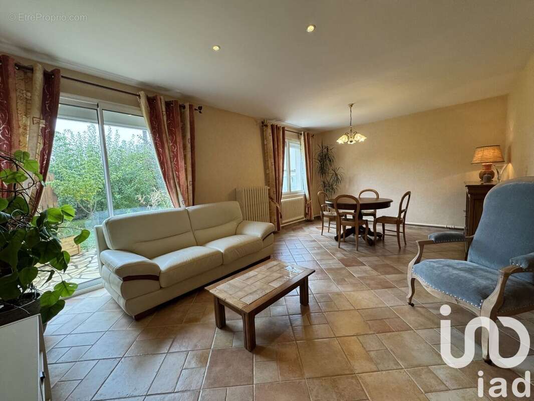 Photo 6 - Maison à SAINT-CYR-SUR-LOIRE