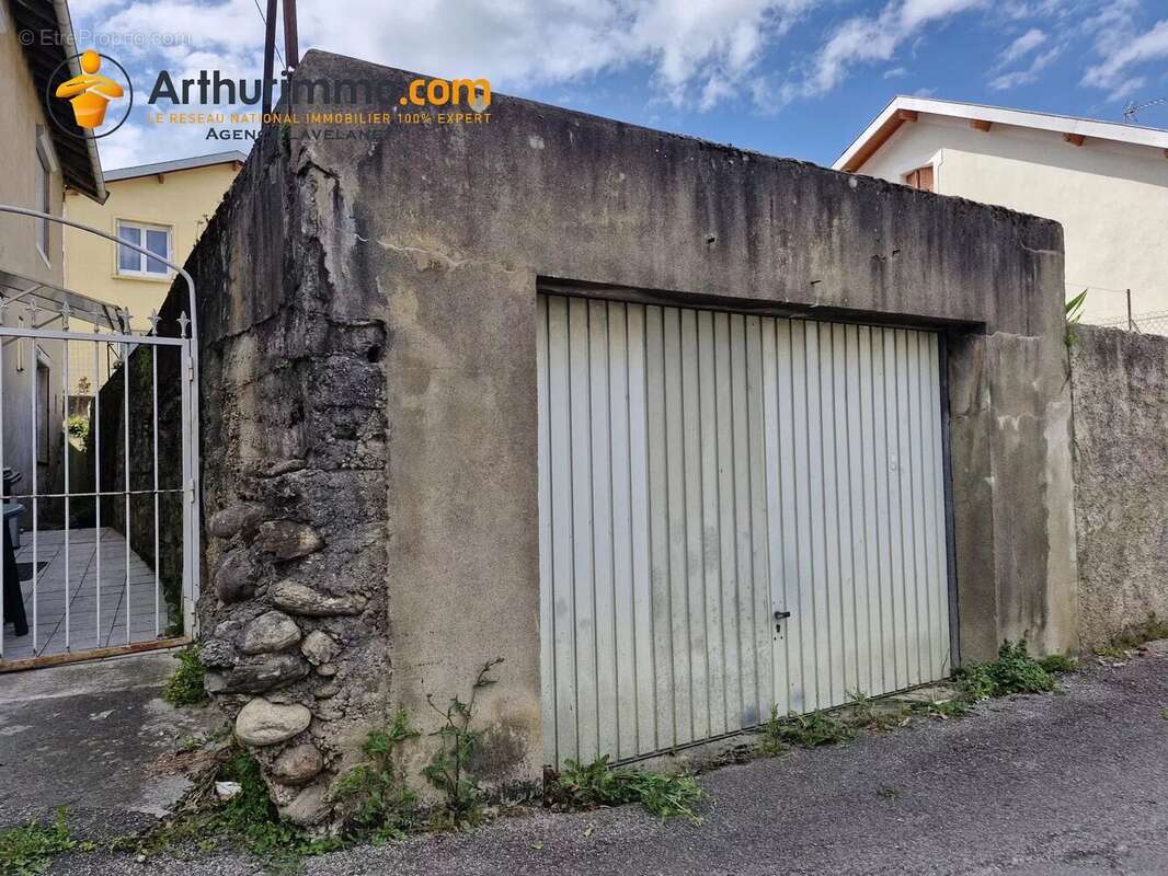 Maison à LAVELANET