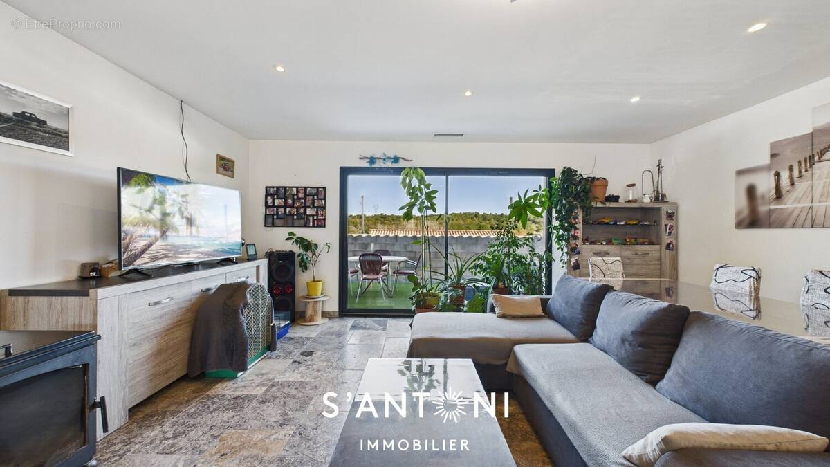 Maison à CESSENON-SUR-ORB