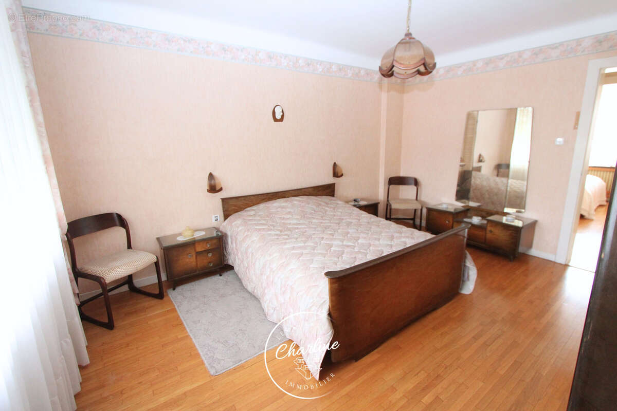 Maison à SAINTE-MARIE-AUX-CHENES