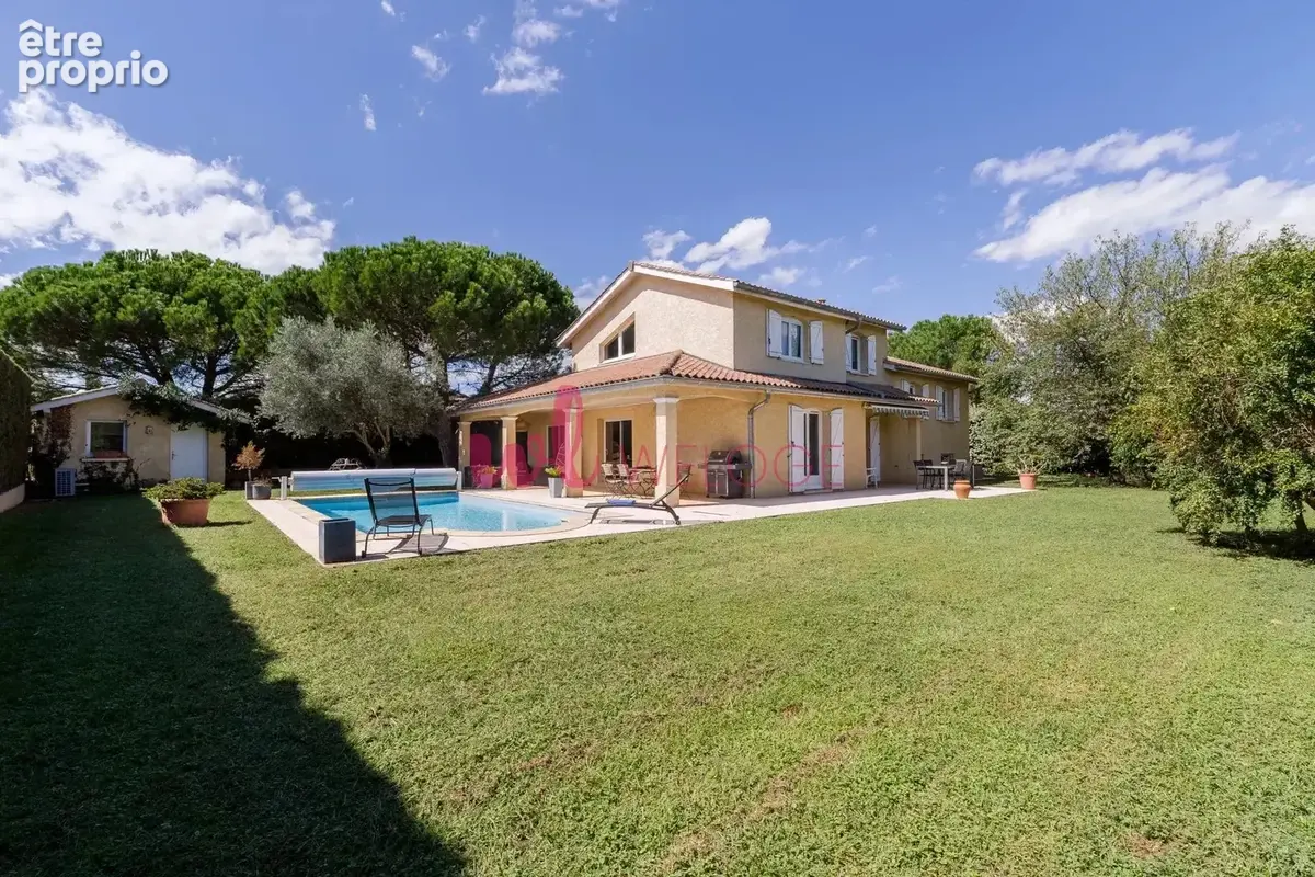 Villa familiale 6 pièces avec piscine- Secteur résidentiel -Pusignan - photo 28