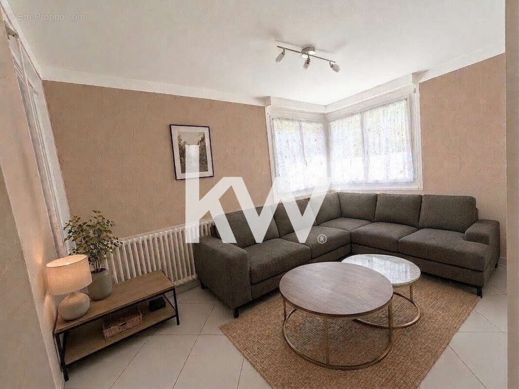 Maison 248 m² à La Fouillouse  - photo 6