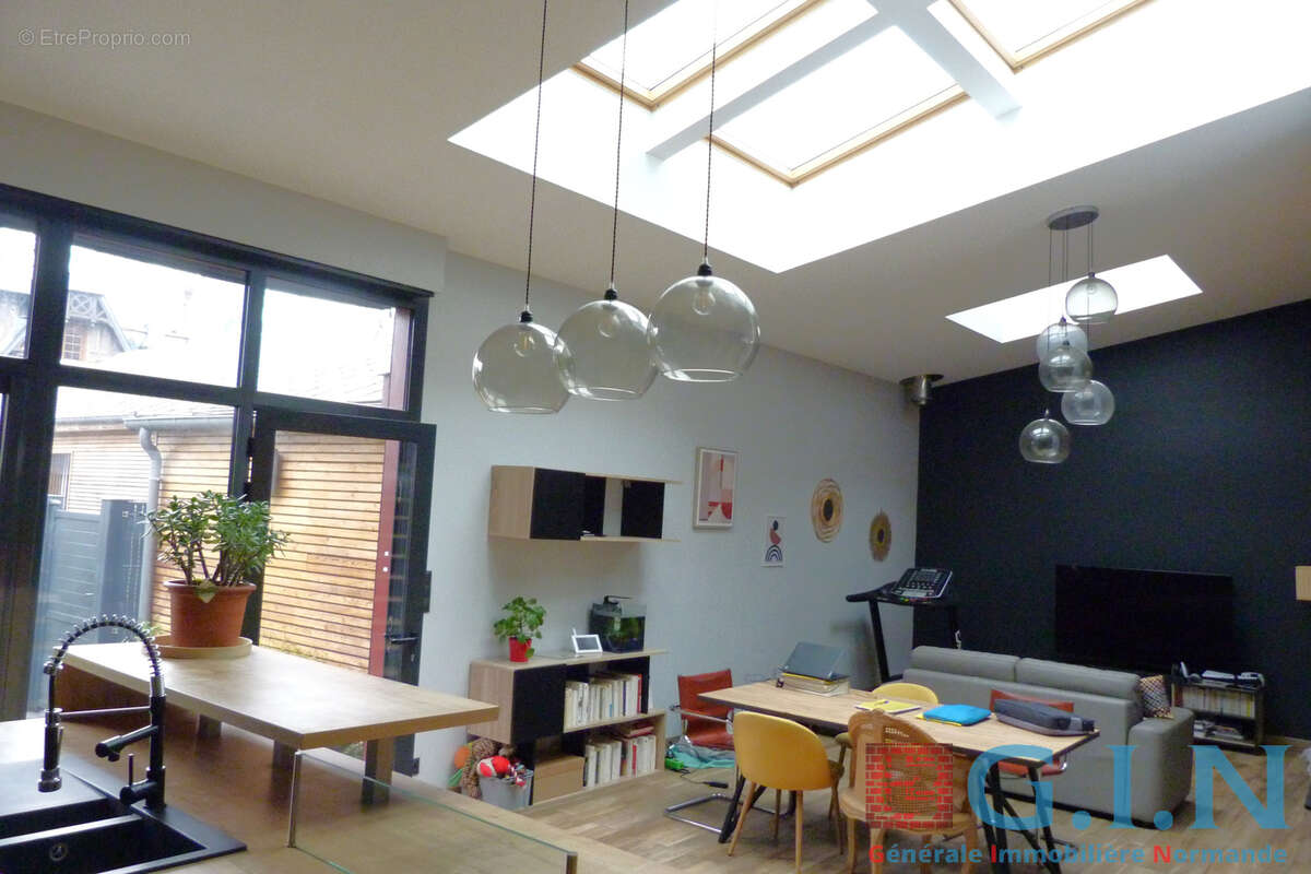 Exclusivité- rouen droite ensemble immobilier d'architecte - photo 8