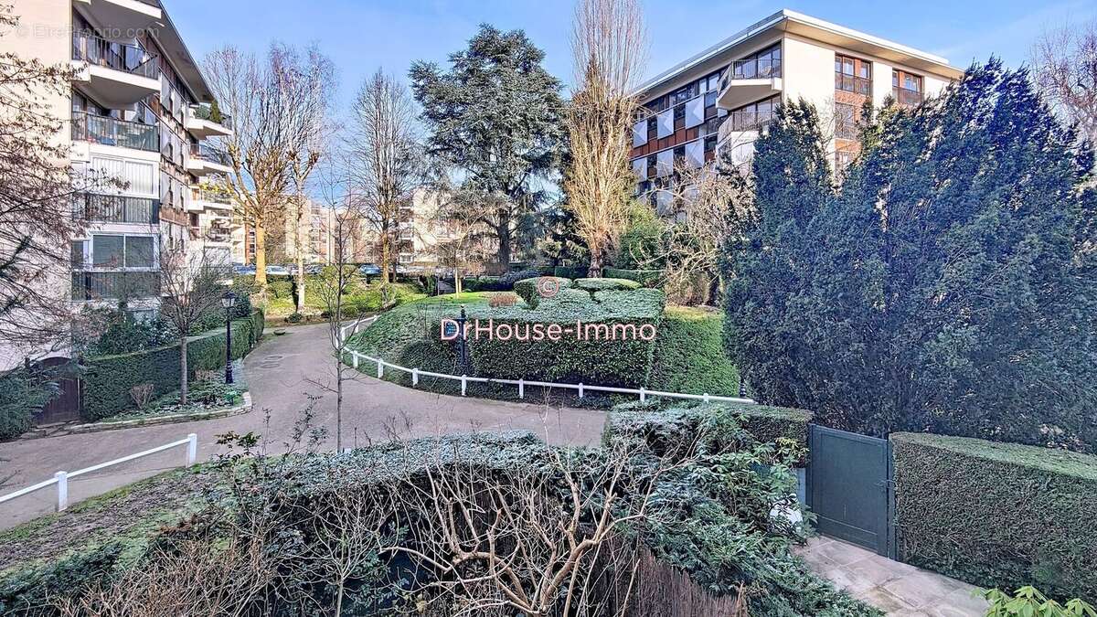 Appartement à LE CHESNAY