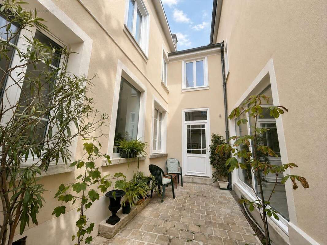Maison 134 m² à Reims  - photo 10