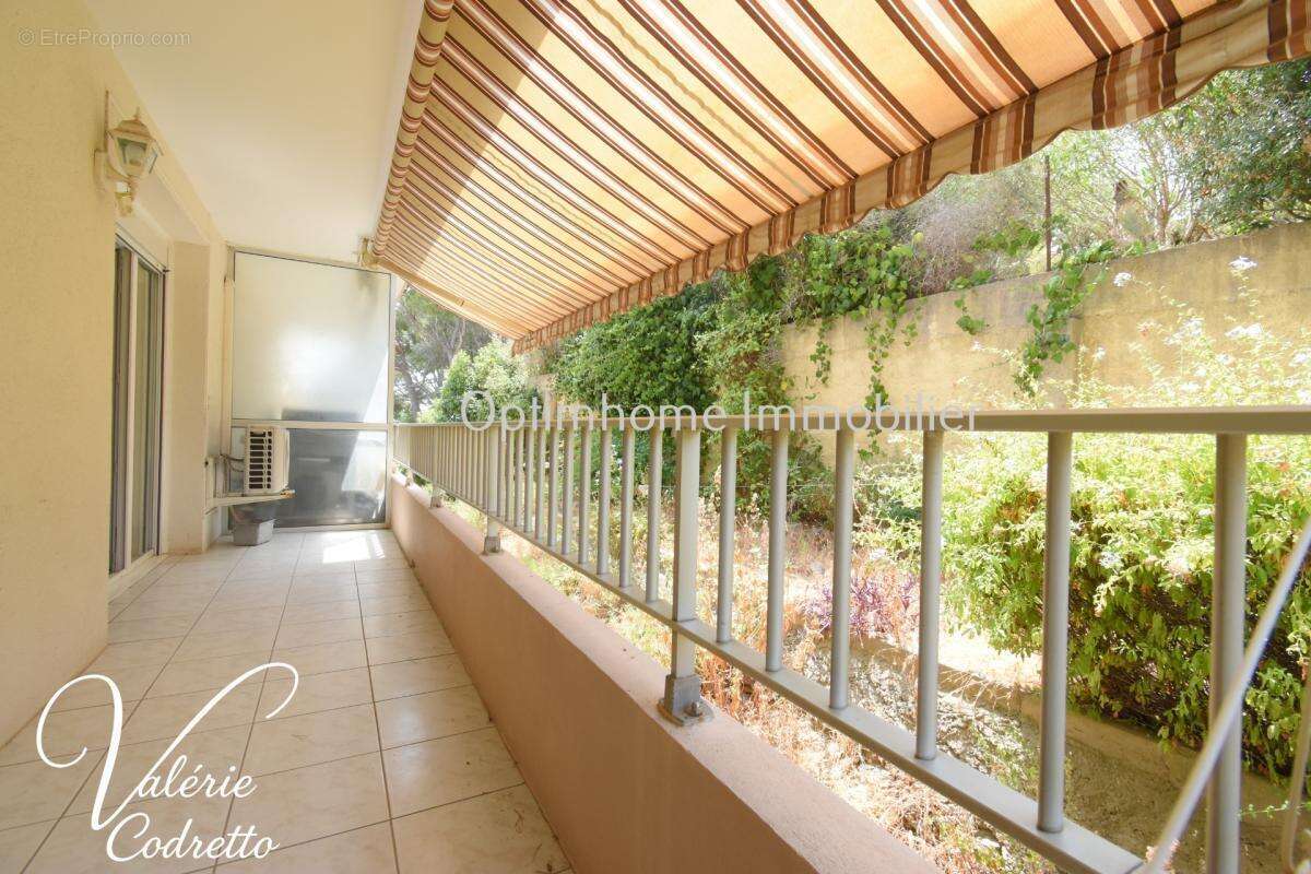 Appartement T3 de 64 m² avec terrasse et loggia – Résidence Le Cap d'Or – Six-Fours-les-Plages – À deux pas de la plage 83140 - photo 5