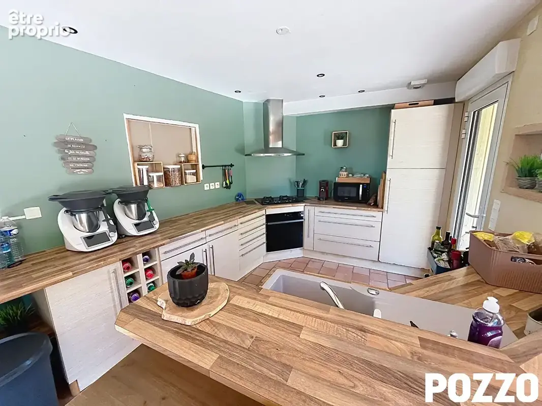 A VENDRE - Isigny le Buat - Maison en ossature bois de 135 m² avec terrain de 3 000 m² - photo 5
