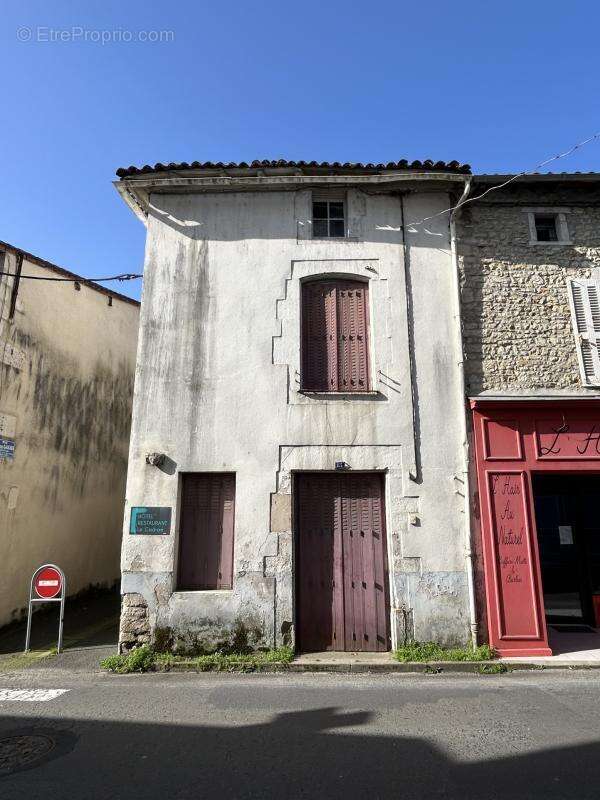 Maison à CIVRAY