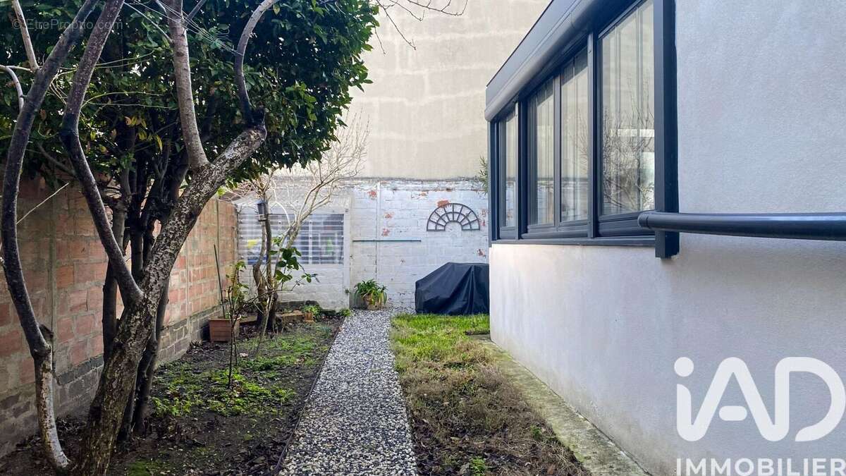 Photo 2 - Appartement à ASNIERES-SUR-SEINE