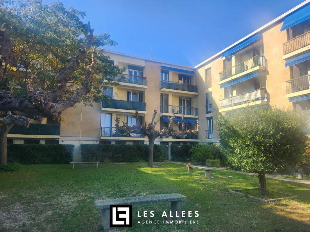 Appartement à ARLES