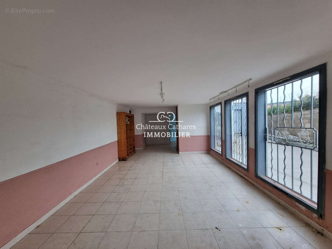 Commerce à TAUTAVEL