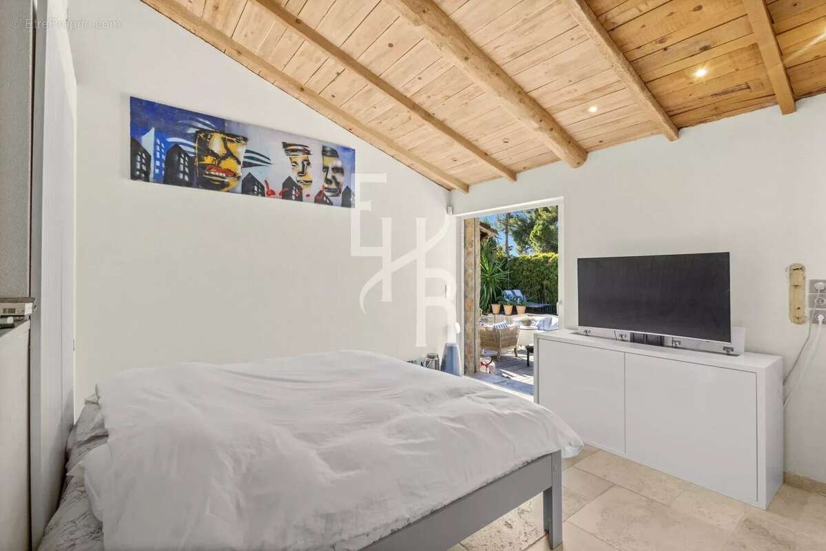 Maison à MOUGINS