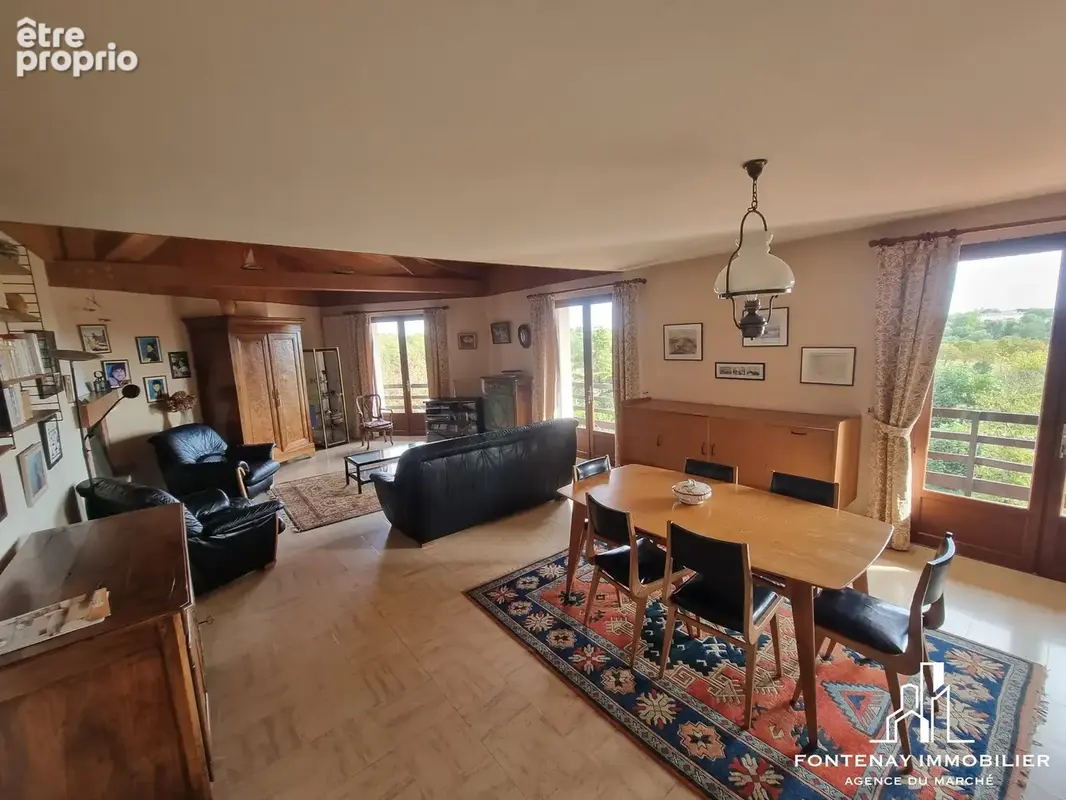 Maison 9 pièces 205 m² à vendre à Fontenay-Le-Comte (85200) - photo 4
