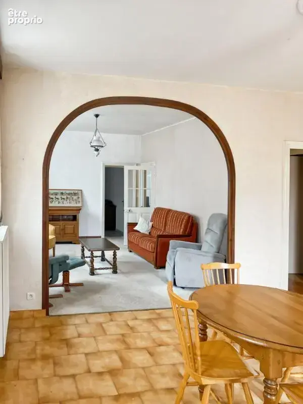 Maison à EPOISSES