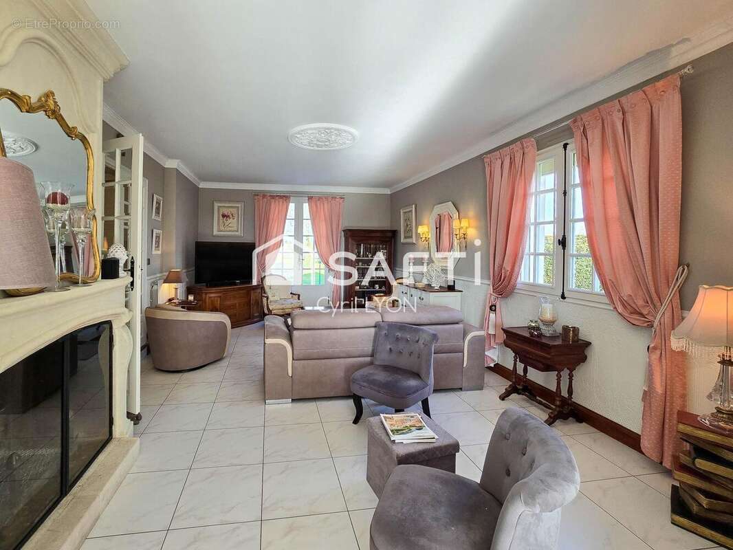 Photo 3 - Maison à VIVY