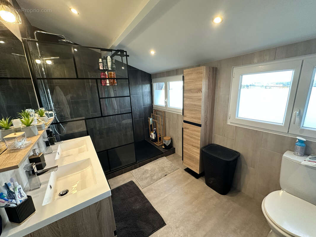 Maison à GRAND-COURONNE