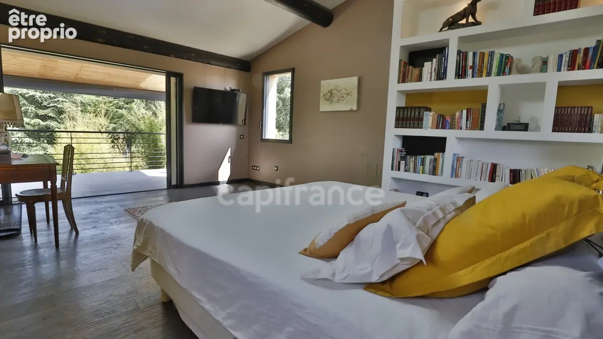 Grande propriété avec Piscine Naturelle - Élégance provençale entre Mont Ventoux et Luberon en EXCLUSIVITÉ - photo 5
