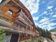 Appartement à SAINT-ETIENNE-DE-TINEE