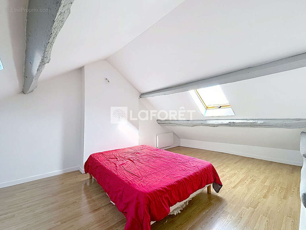 Appartement à COUBRON