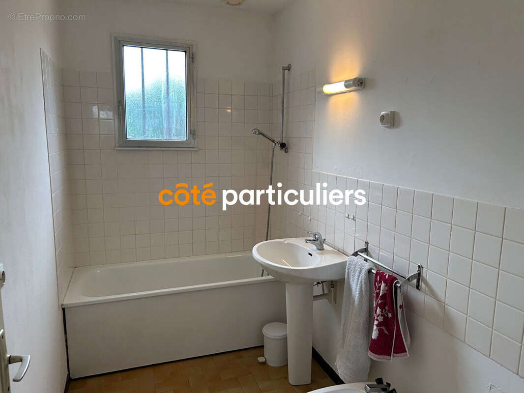 Maison Villeneuve Le Roi 5 pièce(s) 105 m2 - photo 17
