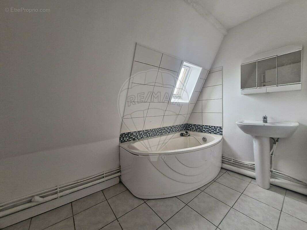 Autre à SERMOISE-SUR-LOIRE