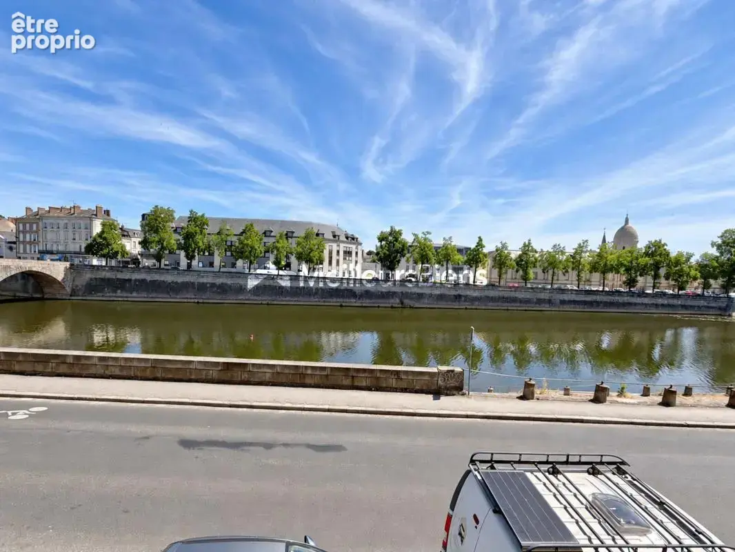 LAVAL - Vue sur La Mayenne - Appartement 2 chambres avec cave - photo 12