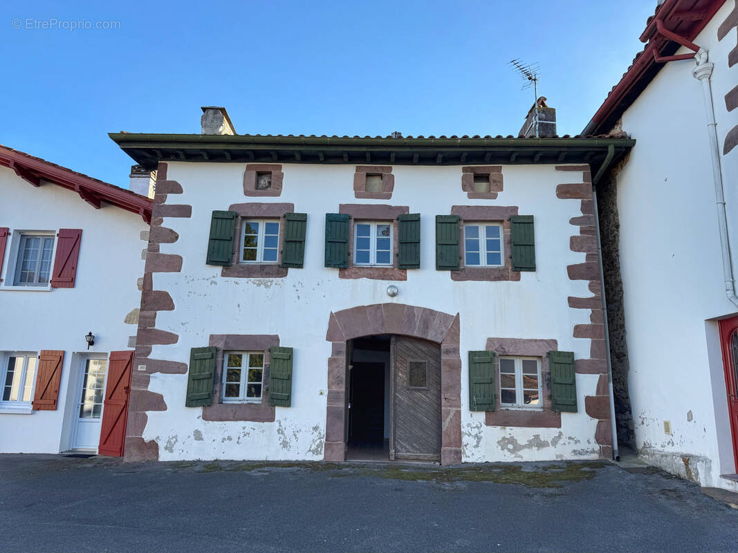 Maison à SAINT-JEAN-PIED-DE-PORT