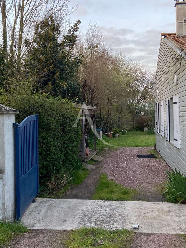 Maison à DOMPIERRE-SUR-MER