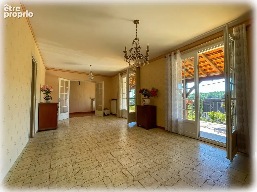 Maison 6 pièces 101 m² à vendre à Leguillac-De-L'auche (24110) - photo 5
