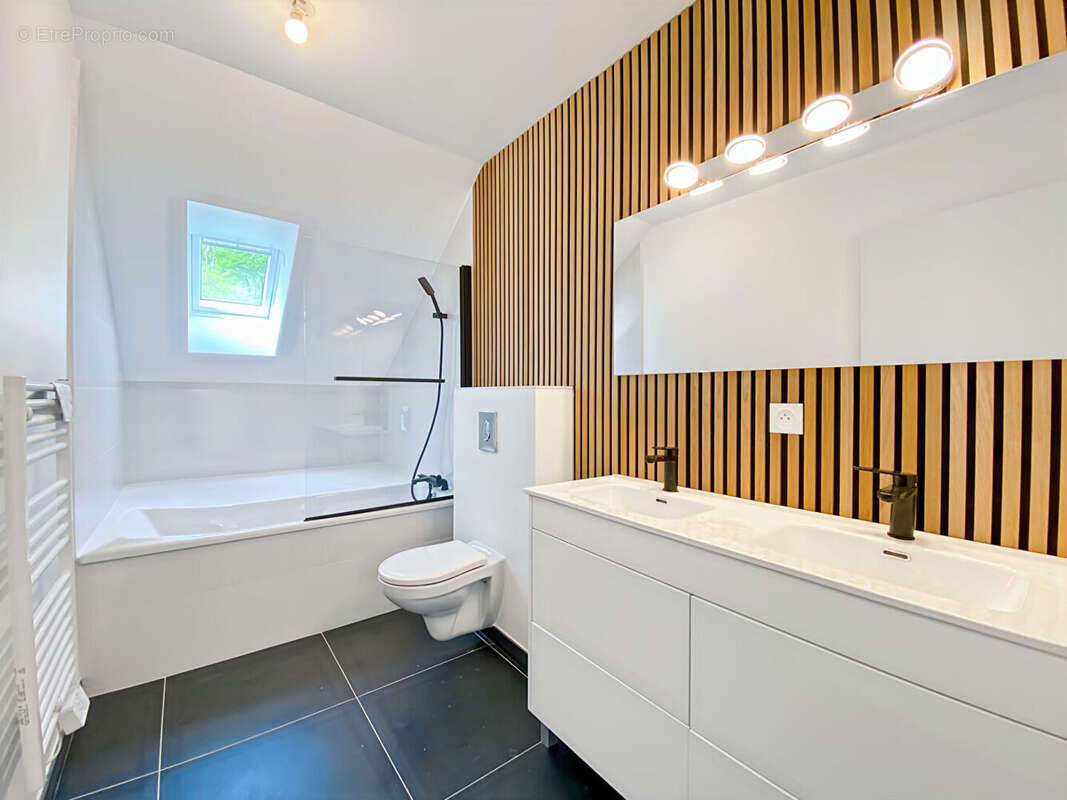 Maison - mantes la ville - 141m2 - photo 6