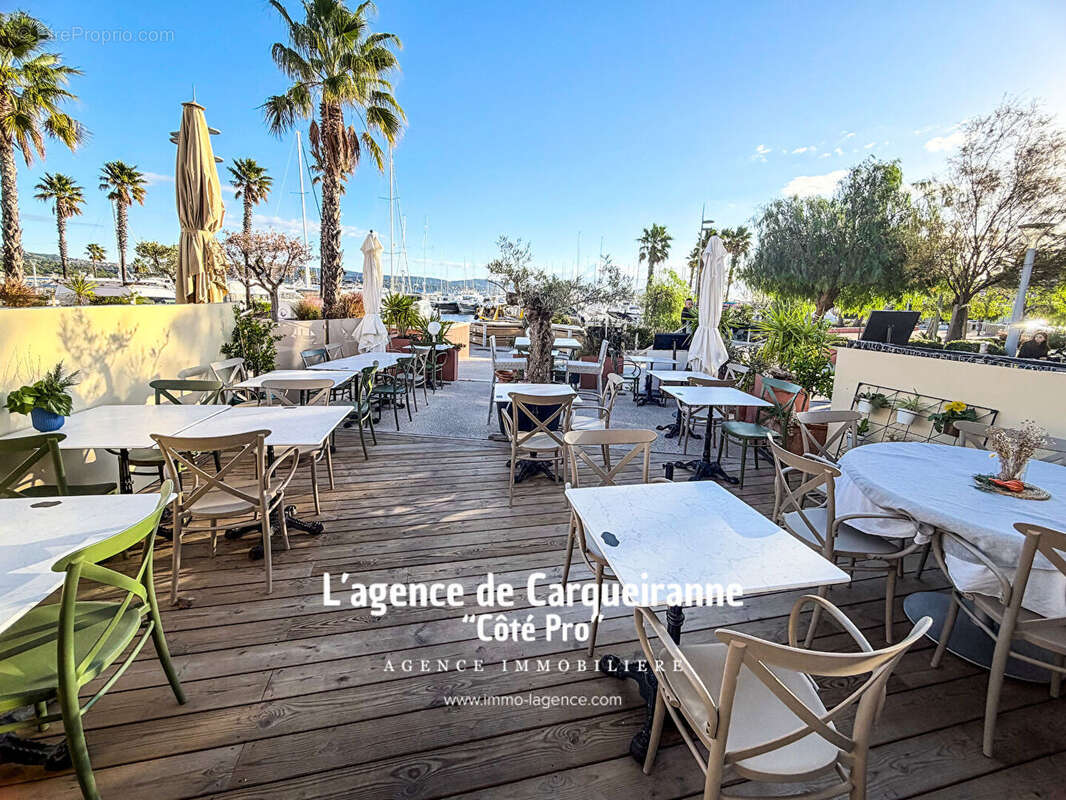 A vendre fonds de commerce restaurant 200 m2 idealement situe sur le port de cavalaire sur mer - photo 2