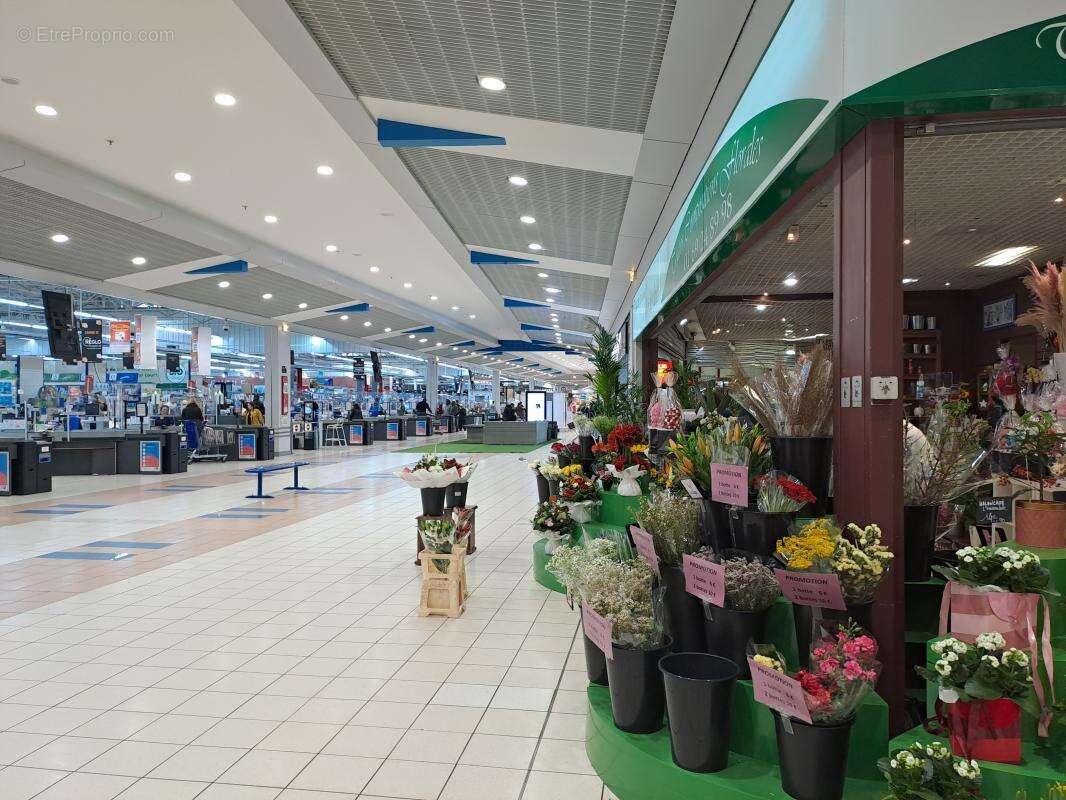 Commerce à VIRY-CHATILLON