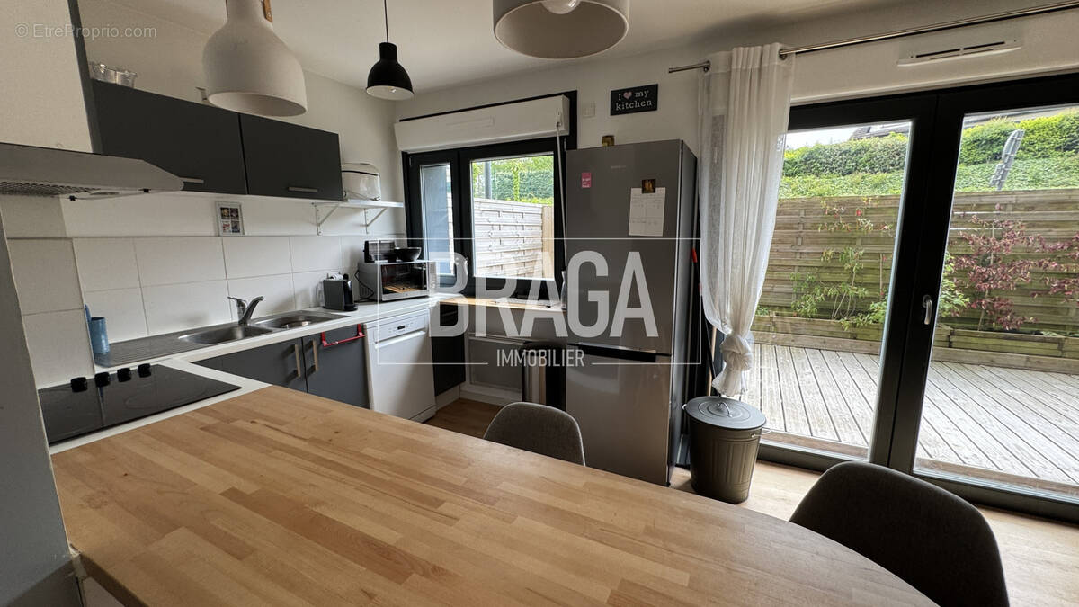 Appartement à SAINT-MARTIN-BOULOGNE