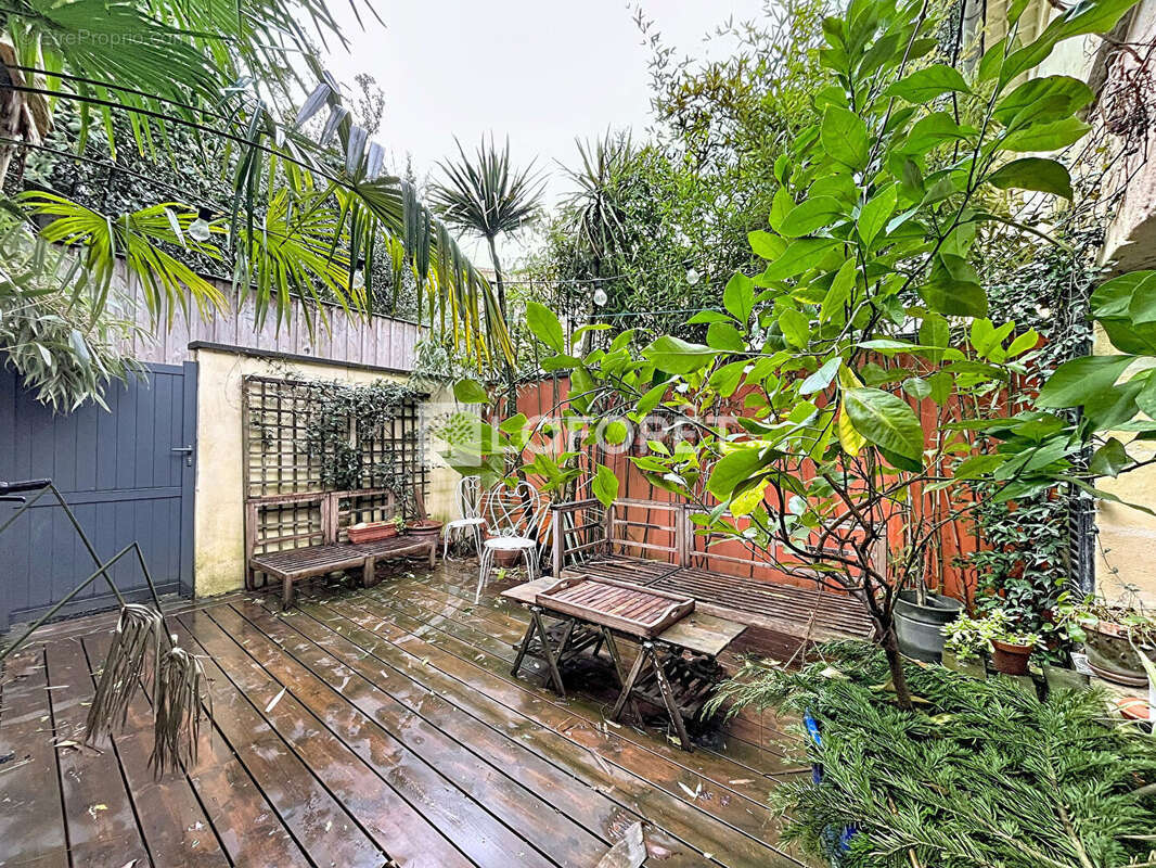 Appartement à BORDEAUX