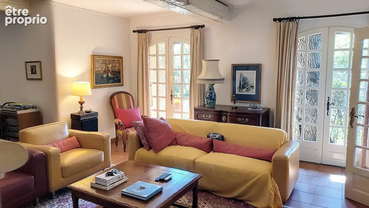 Villa Villeneuve Les Avignon - SECTEUR BELLEVUE - photo 5