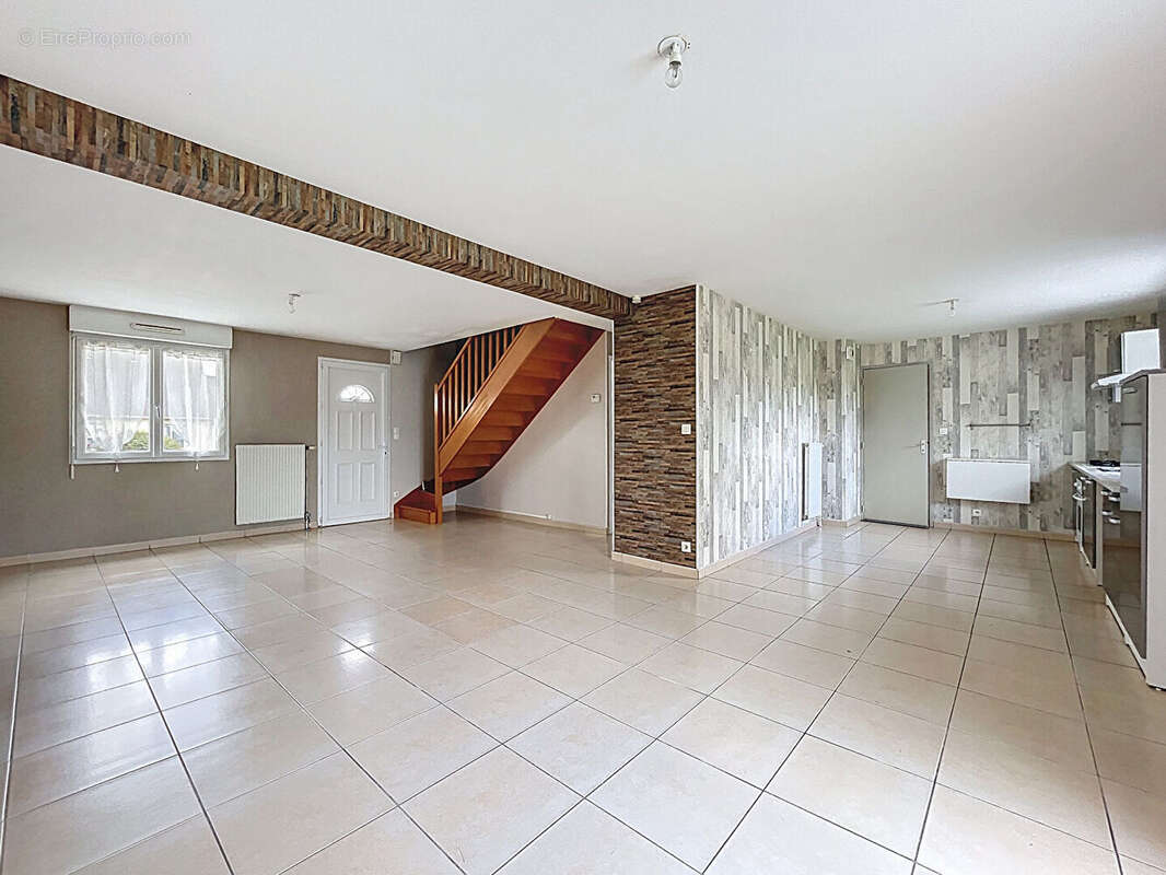 Maison à DOL-DE-BRETAGNE