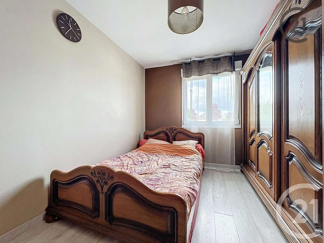 Maison à BAZANCOURT