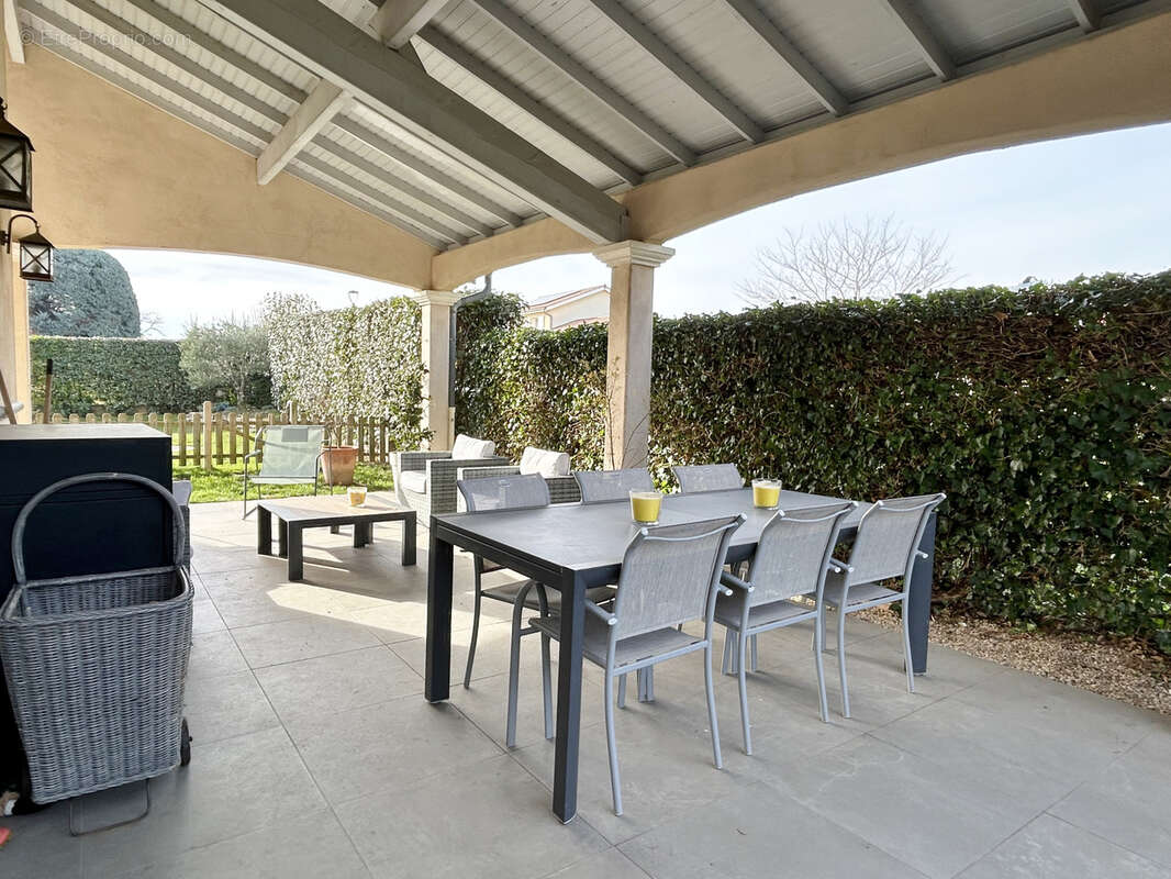 Maison à POLLIONNAY